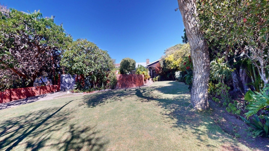 4 Bedroom Property for Sale in Walmer Eastern Cape